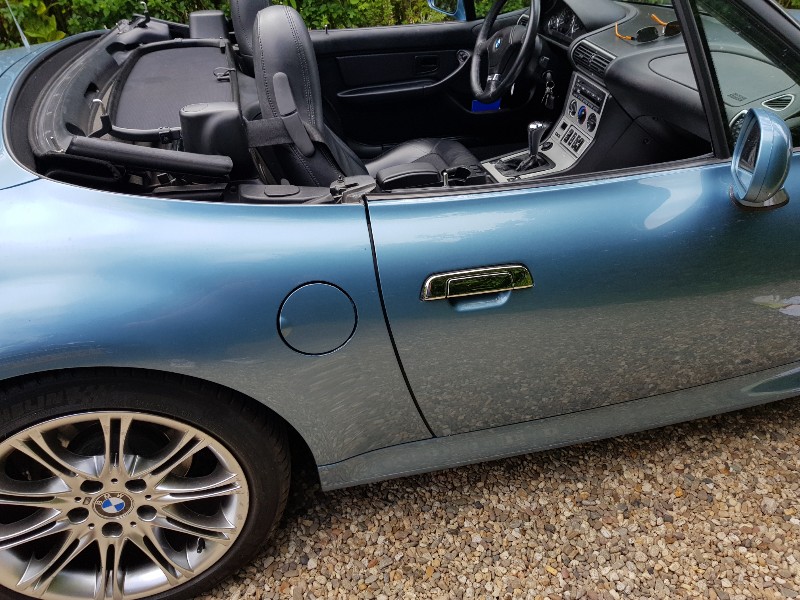 bmw0.jpg
